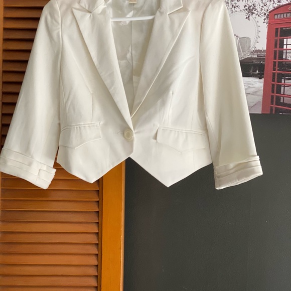 White Cropped Blazer Forever 21 - Picture 2 of 5